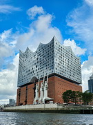 Hamburg (D)