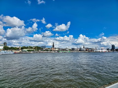 Hamburg (D)