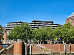 Hamburg (D)