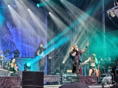 Rock The Lakes Festival - Feuerschwanz feat. Melissa Bonny