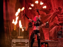 Rock The Lakes Festival - Feuerschwanz feat. Melissa Bonny