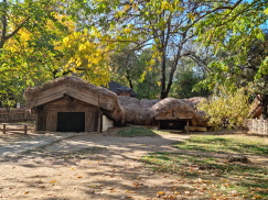 Bukarest (Rumänien) - Muzeul Național al Satului Dimitrie Gusti