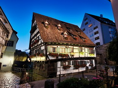 Ulm (D) - Hotel Schiefes Haus (Das weltweit schiefste Hotel)
